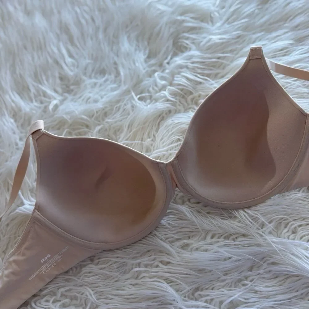 Skims Fits Everybody T-shirt Bra Sand Size 40C - Picture 5 of 6